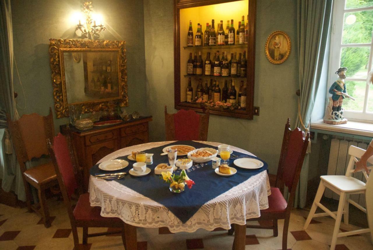 Le Clos Des Cedres B&B Ла-Рошфуко Экстерьер фото